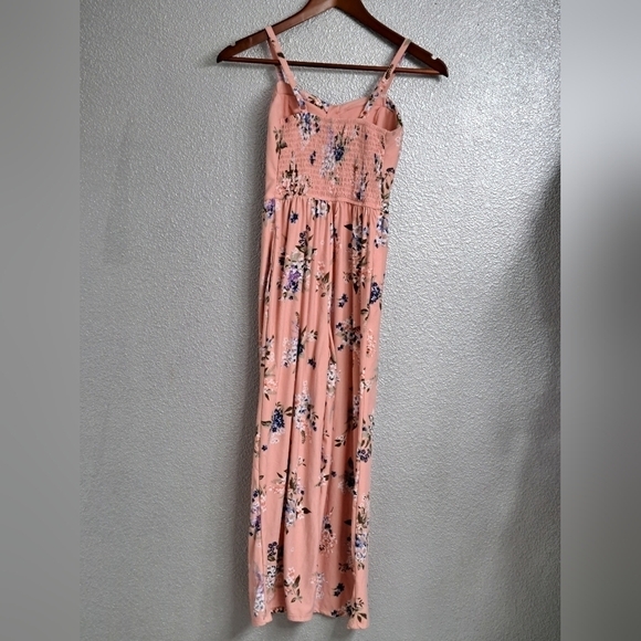 Juniors Pink Floral Jumpsuit Size 1 (XS) - Picture 2 of 7